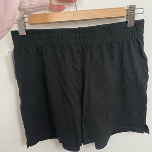 Brand new black aritiza weekend shorts, xs